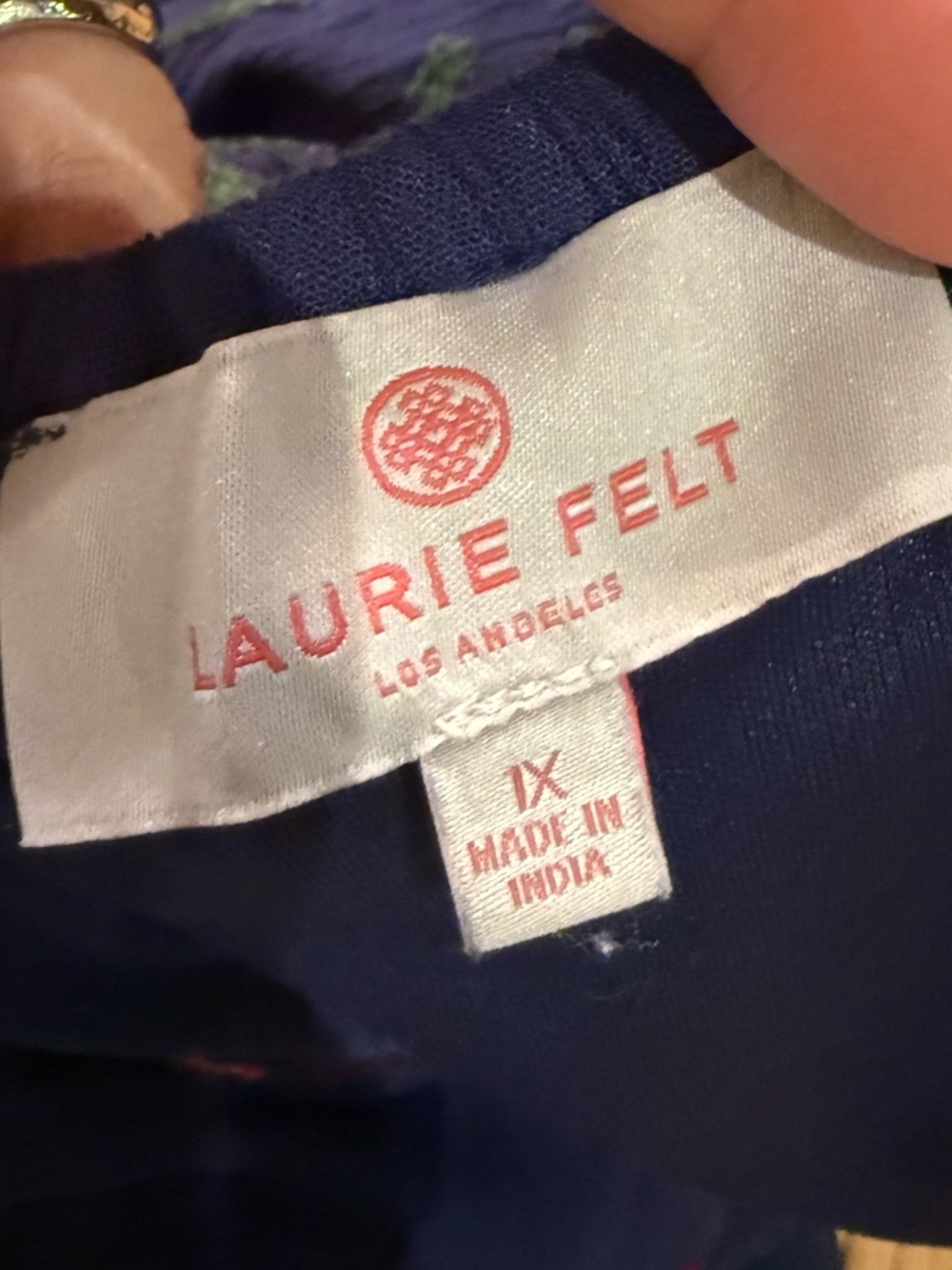 Laurie Felt Purple Floral Embroidered Detail Blouse Size 1X - Picture 11 of 11